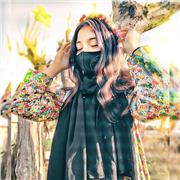 As a teacher, I would describe myself as a versatile and adaptable guide, skilled in presenting information in various ways to sui